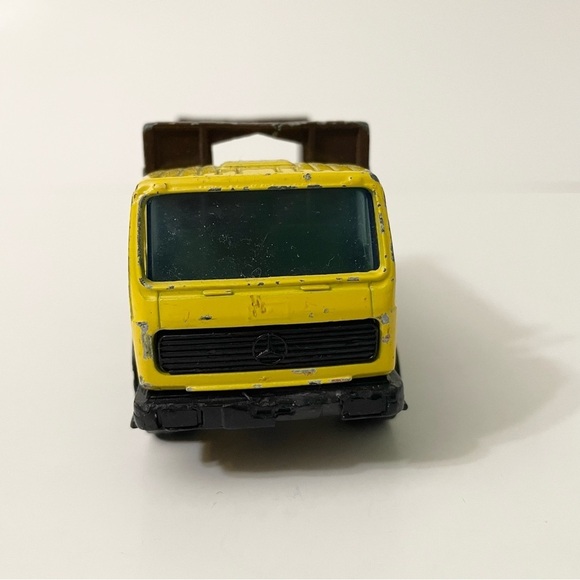 Vintag Majorette Mercedes Truck Diecast Service International - Picture 4 of 16